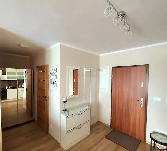 2 Zimmerwohnung In Apartament *